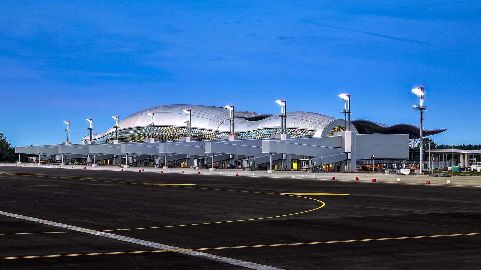 Zagreb — Zagreb Airport to the City