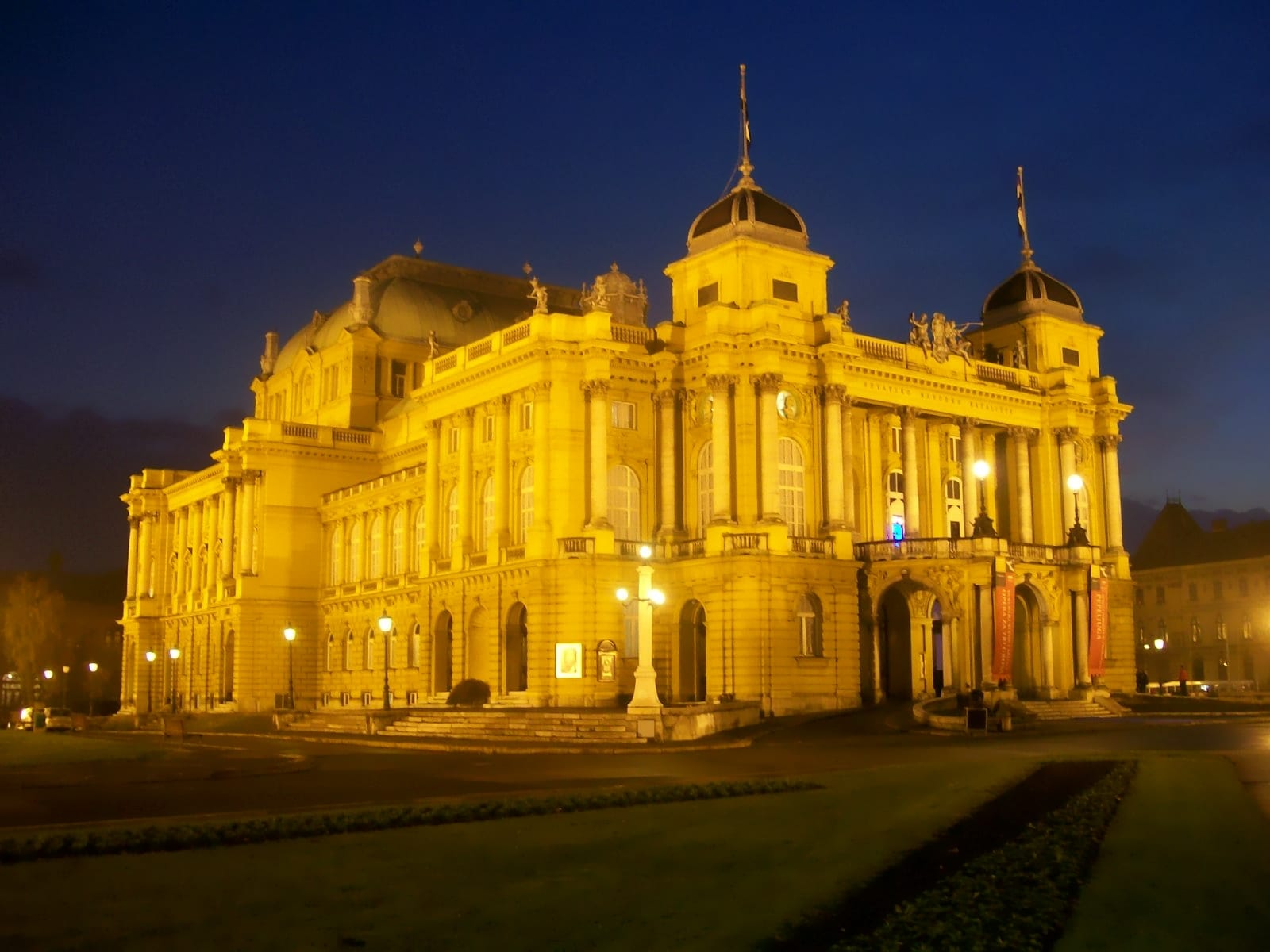 Croatian National Theatre, Zagreb